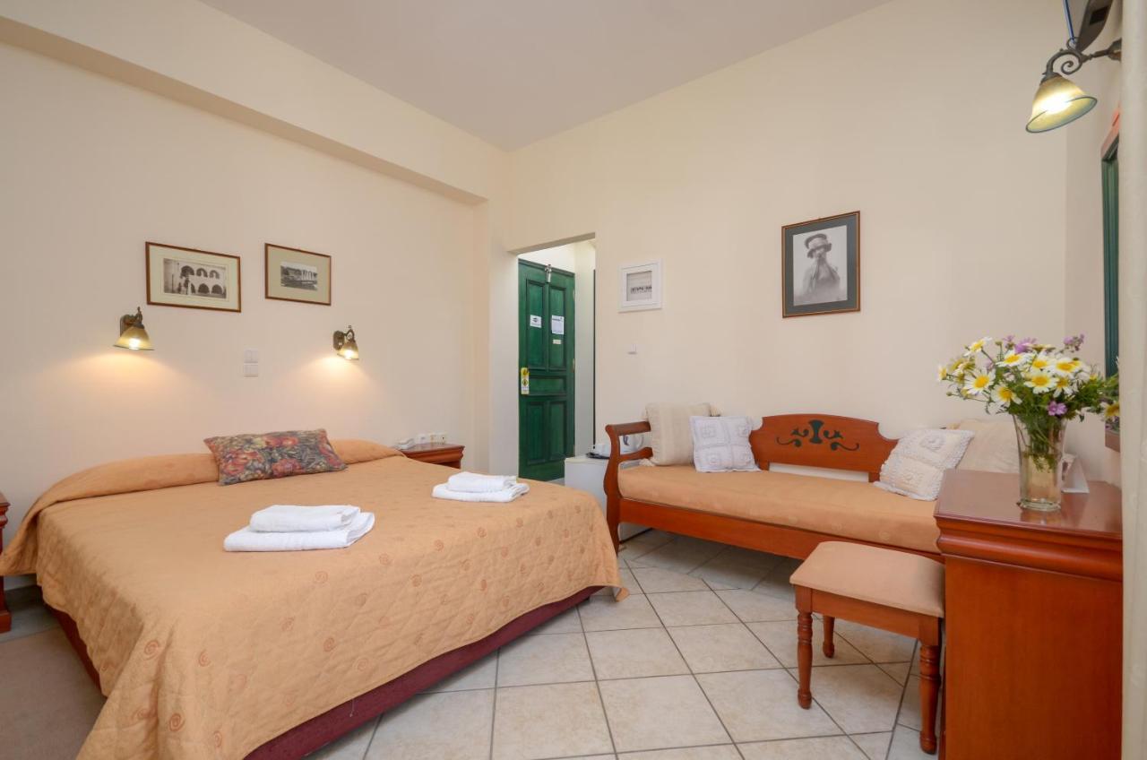 Apollon Hotel Naxos City Екстер'єр фото