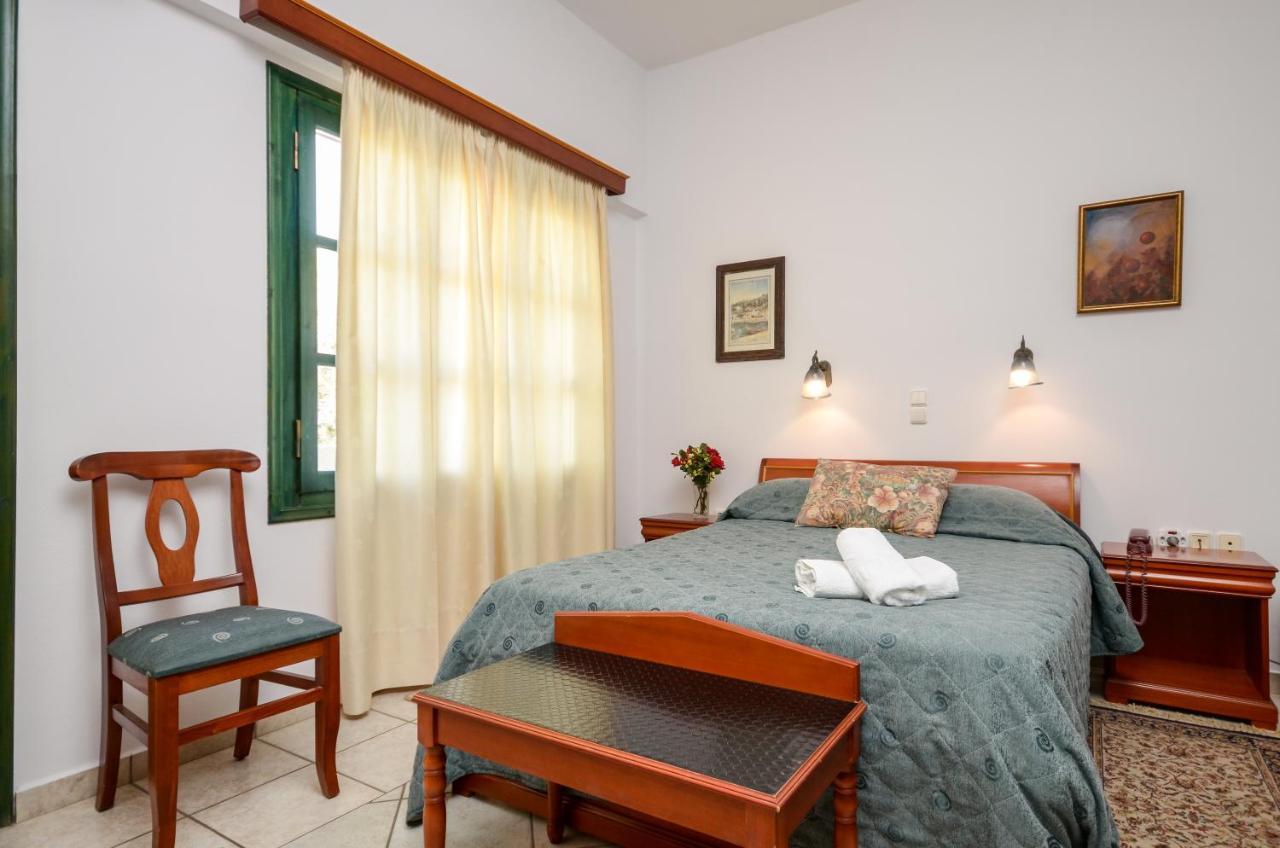 Apollon Hotel Naxos City Екстер'єр фото