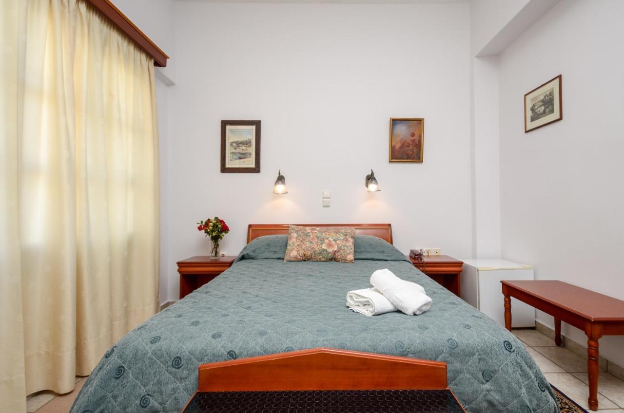 Apollon Hotel Naxos City Екстер'єр фото