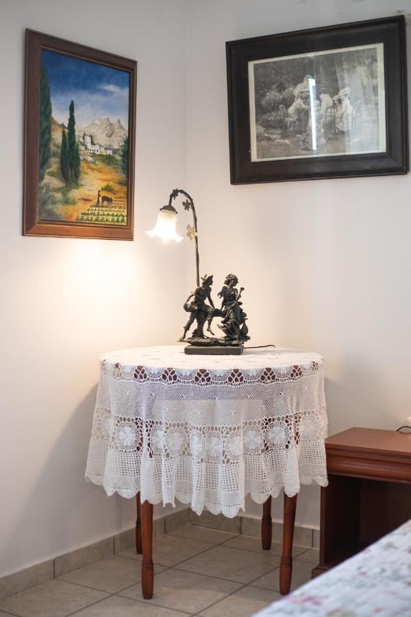 Apollon Hotel Naxos City Екстер'єр фото