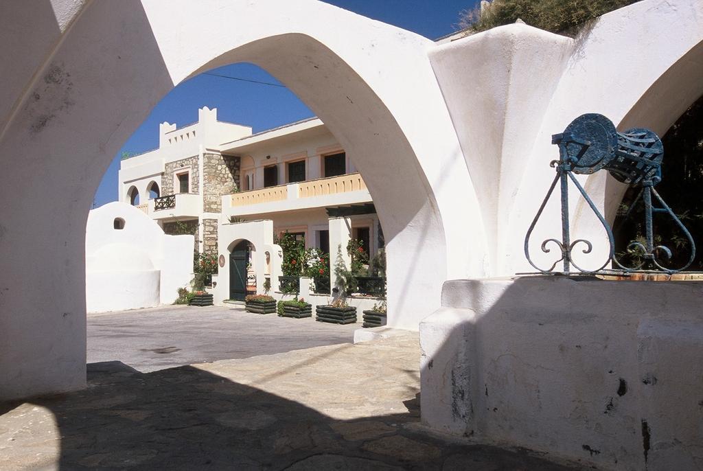 Apollon Hotel Naxos City Екстер'єр фото