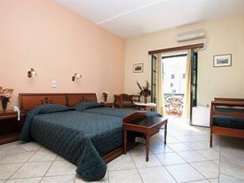 Apollon Hotel Naxos City Екстер'єр фото