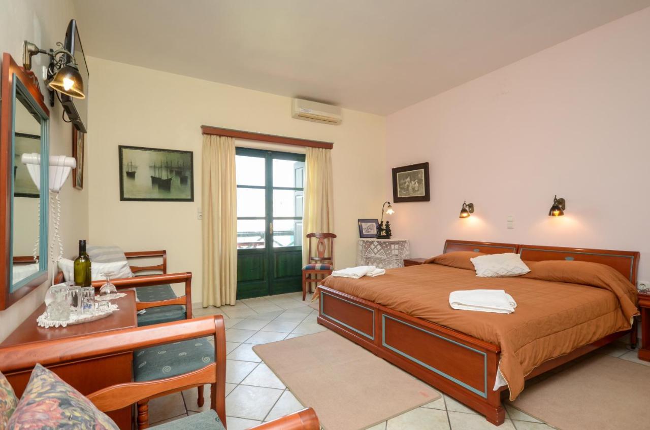 Apollon Hotel Naxos City Екстер'єр фото